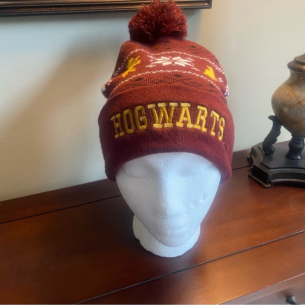 Harry Potter Hogwarts Fair Isle Pom Beanie Hat